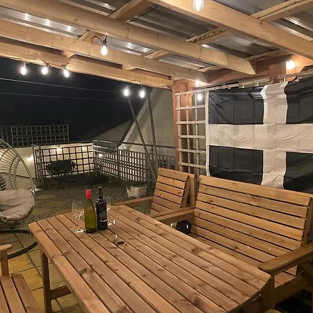 Bescot House Bramble Hill 4 Bed Det House Holiday home *