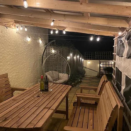 Holiday home Bescot House Bramble Hill 4 Bed Det House