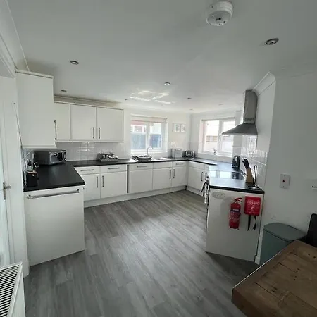 Holiday home Bescot House Bramble Hill 4 Bed Det House *